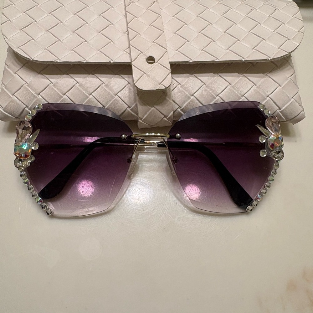 Elegant Purple Sunglasses with Crystal Accents